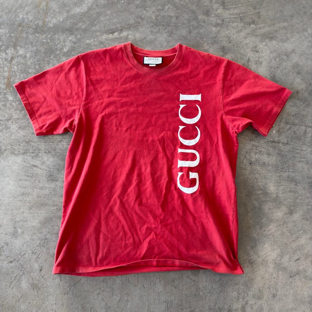 GUCCI Vertical Logo Print T-Shirt Faded Red Oversized Made in Italy Mens XXL